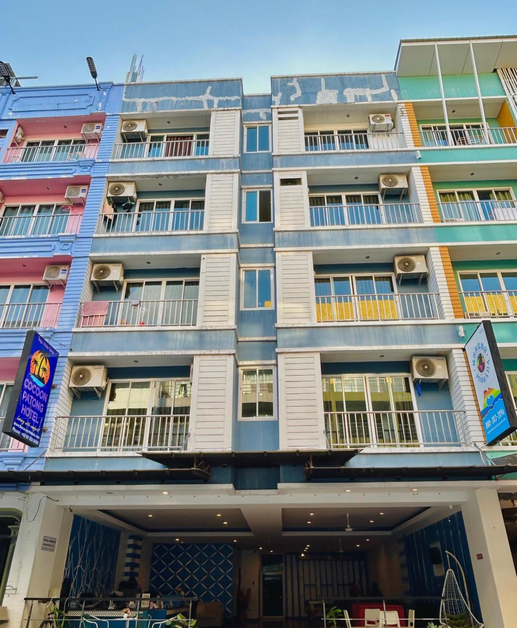 Cukoon Hotel Patong Exterior foto